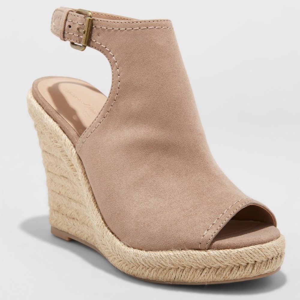 Universal Thread Wedge Sandals